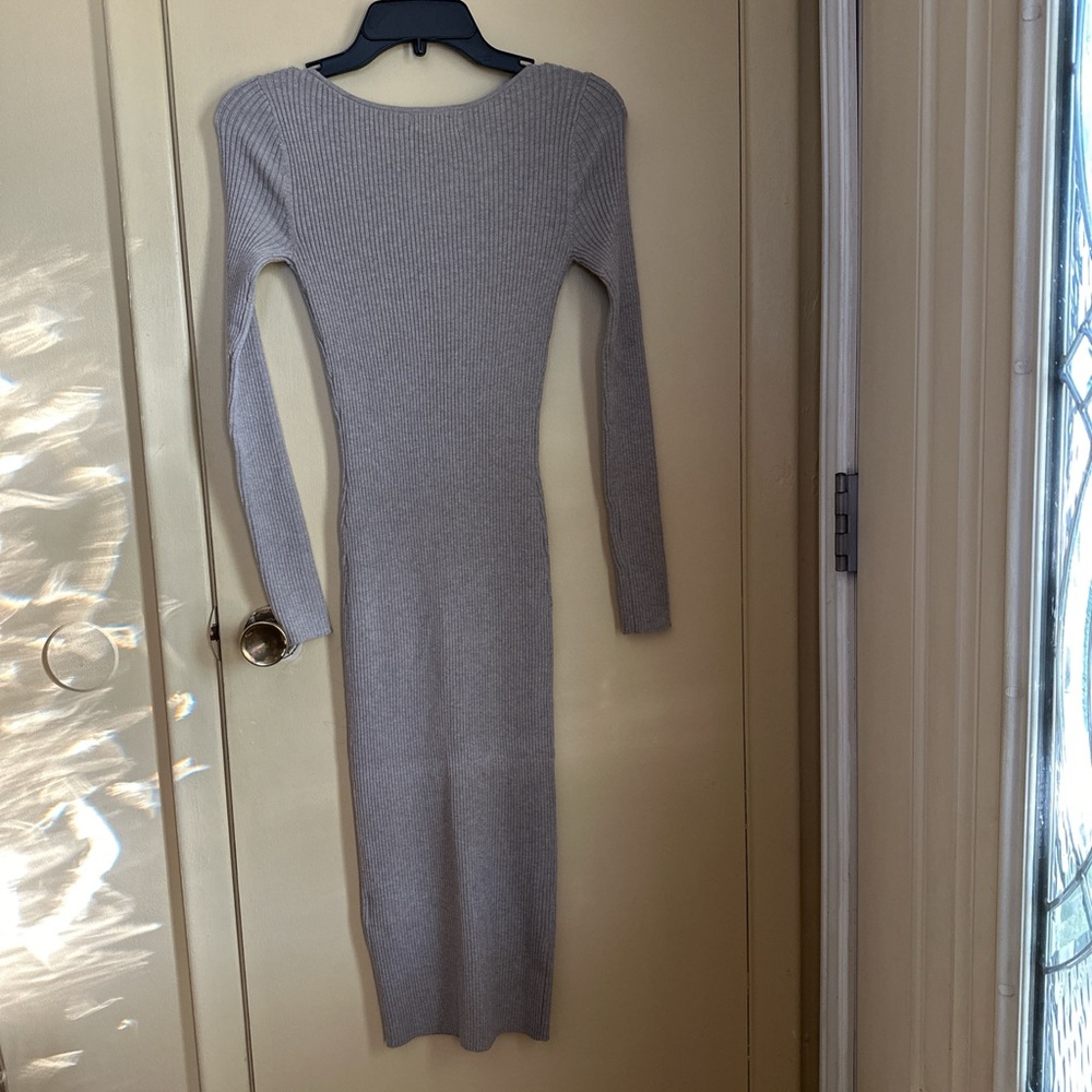 H&M • DRESSES - Picture 3 of 6